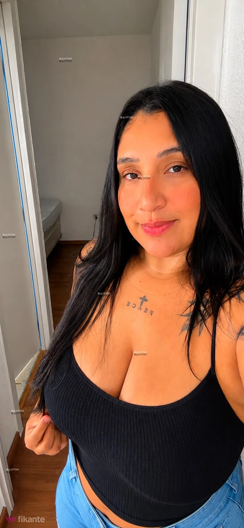 Chamada ao vivo - foto no feed de sexo virtual