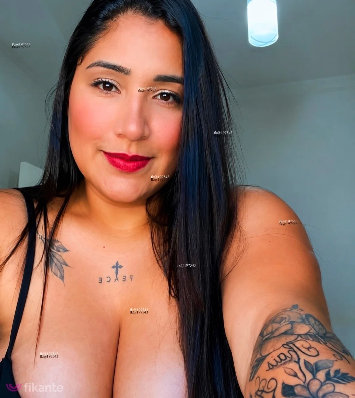 Chamada ao vivo - foto no feed de sexo virtual