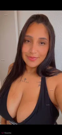 Chamada ao vivo - foto no feed de sexo virtual