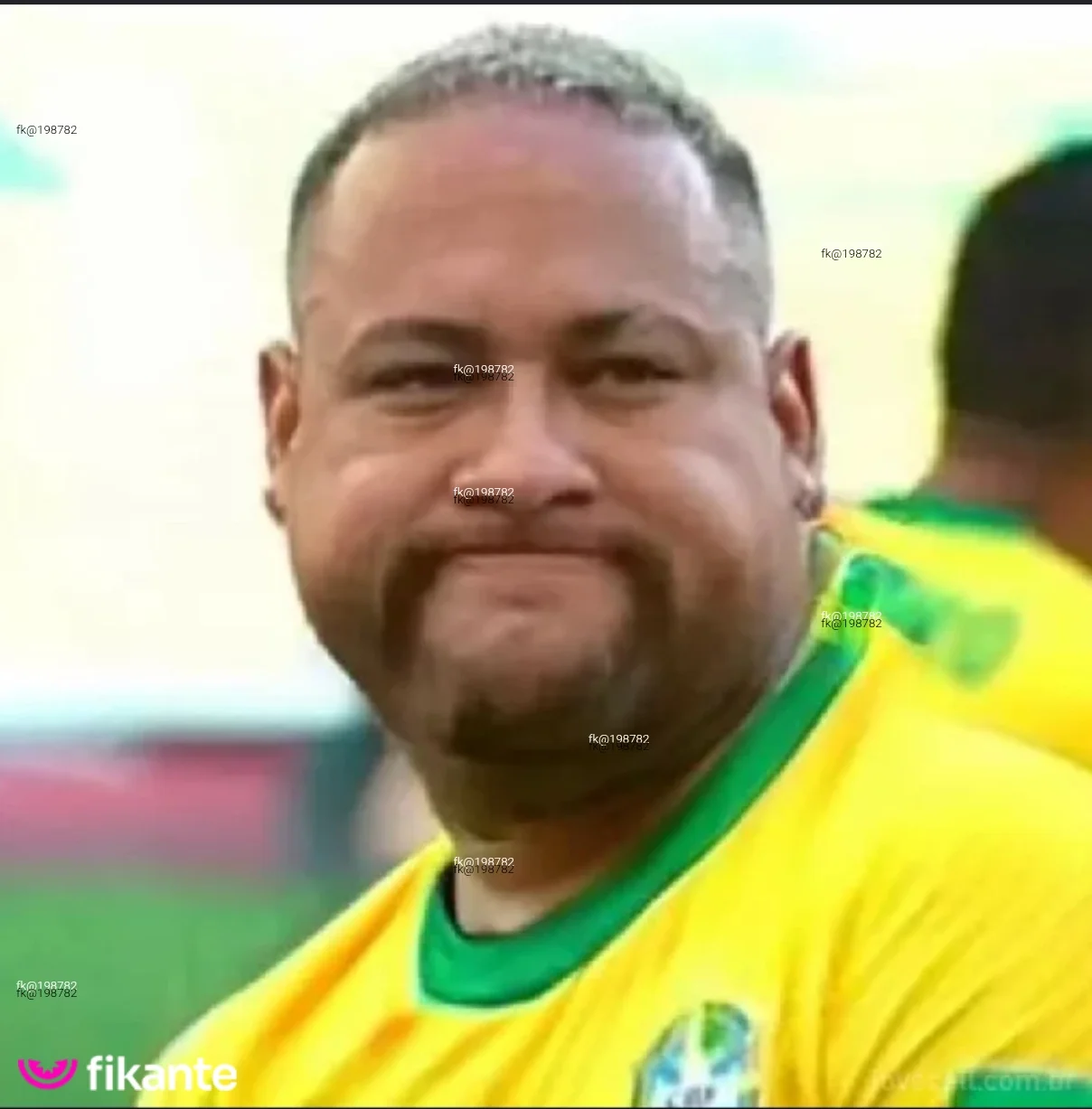 leozinho quero sexo - foto no feed de Montes Claros