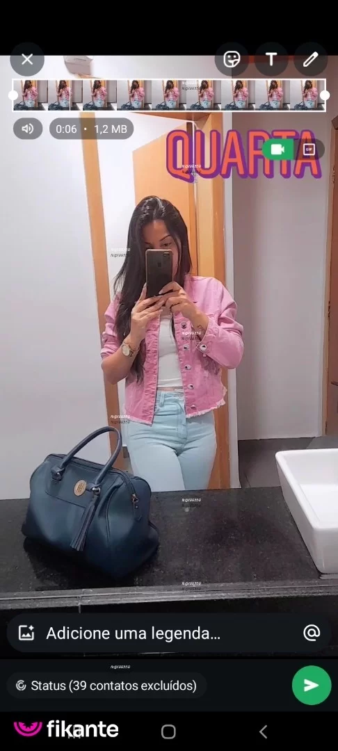 Carla Medeiros - foto no feed de Itaberaí