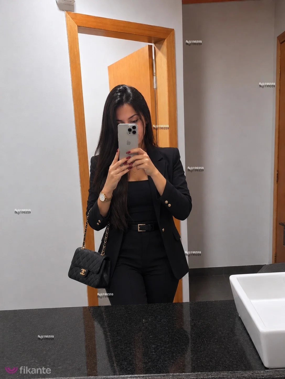 Carla Medeiros - foto no feed de Itaberaí