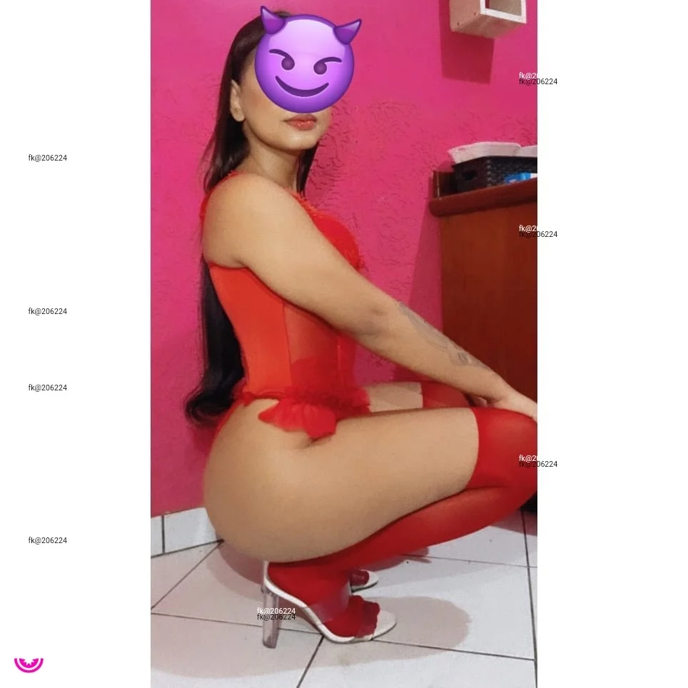 Ninfetinha Safada - foto no feed de Vilhena