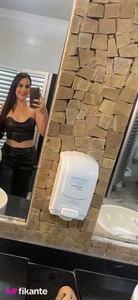 Bianca ninfetinha - foto no feed de sexo virtual