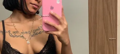 Foto profissional de Mikaela