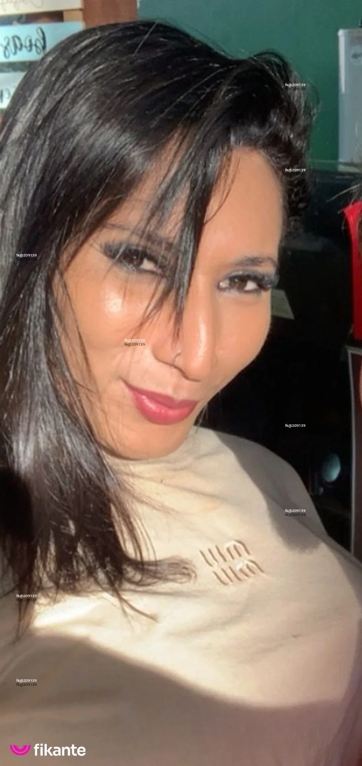 Natacha Valesca , acompanhante travesti em Marabá