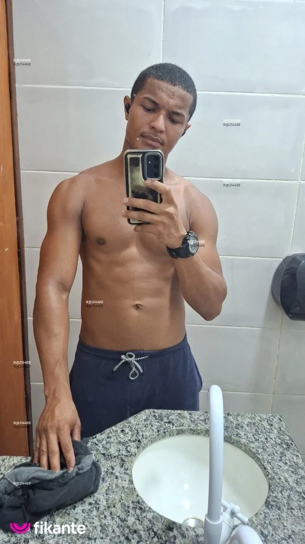 Moreno - foto no feed de Morrinhos