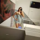Foto profissional de Ruivinha rosinha de alicate