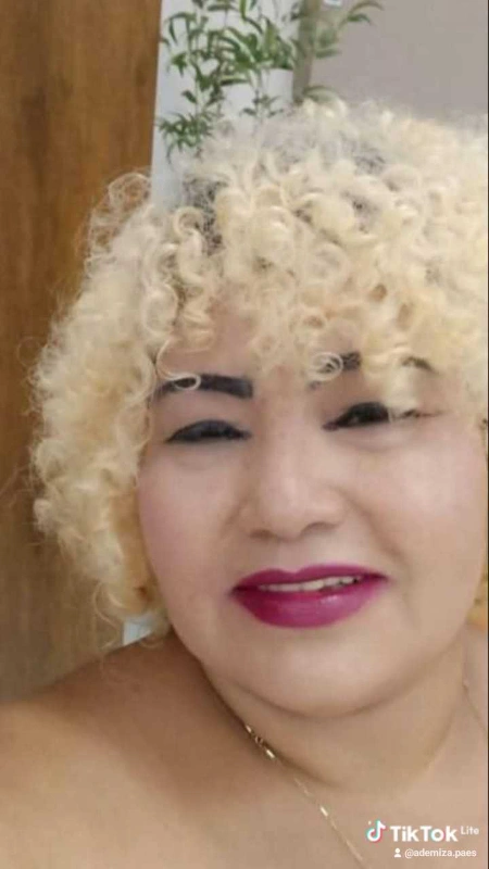 Foto profissional de Ademiza
