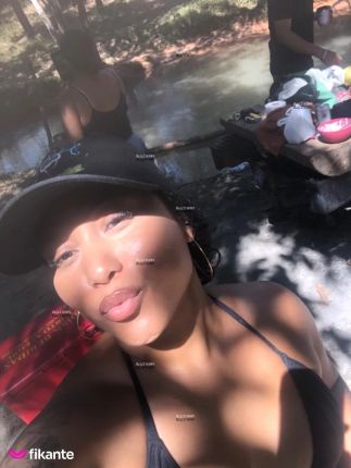 Tyla - foto no feed de Macapá
