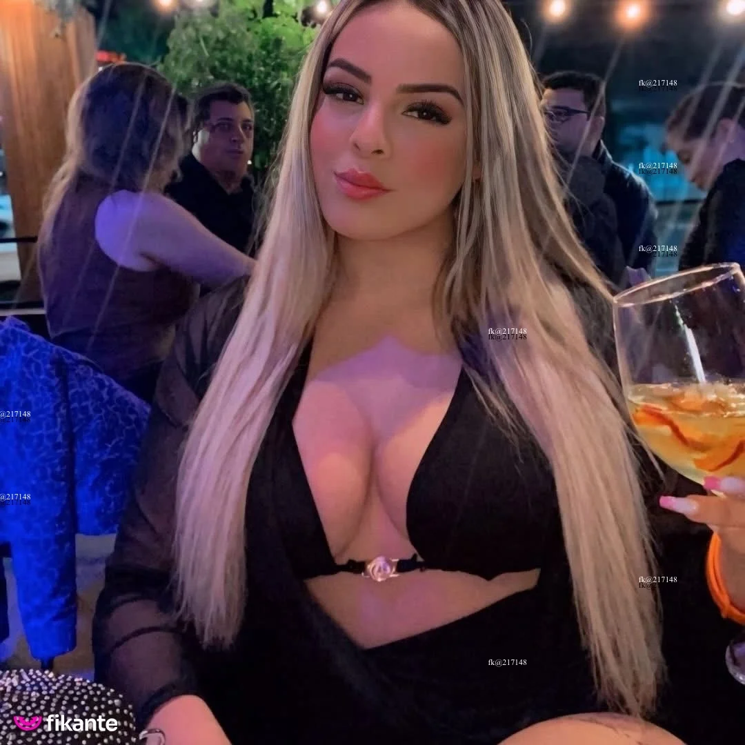 Foto profissional de Camila Devine 