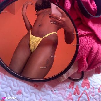 Tiffany smith - foto no feed de sexo virtual