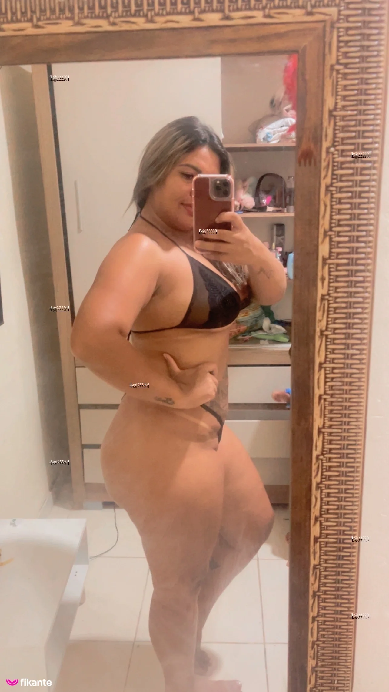 Foto profissional de Karoline