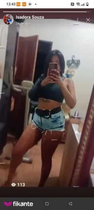Eduarda - foto no feed de sexo virtual