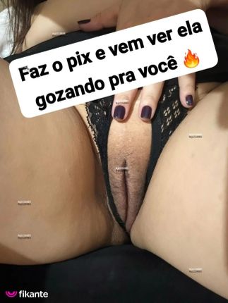 Bia Safadinha - foto no feed de sexo virtual