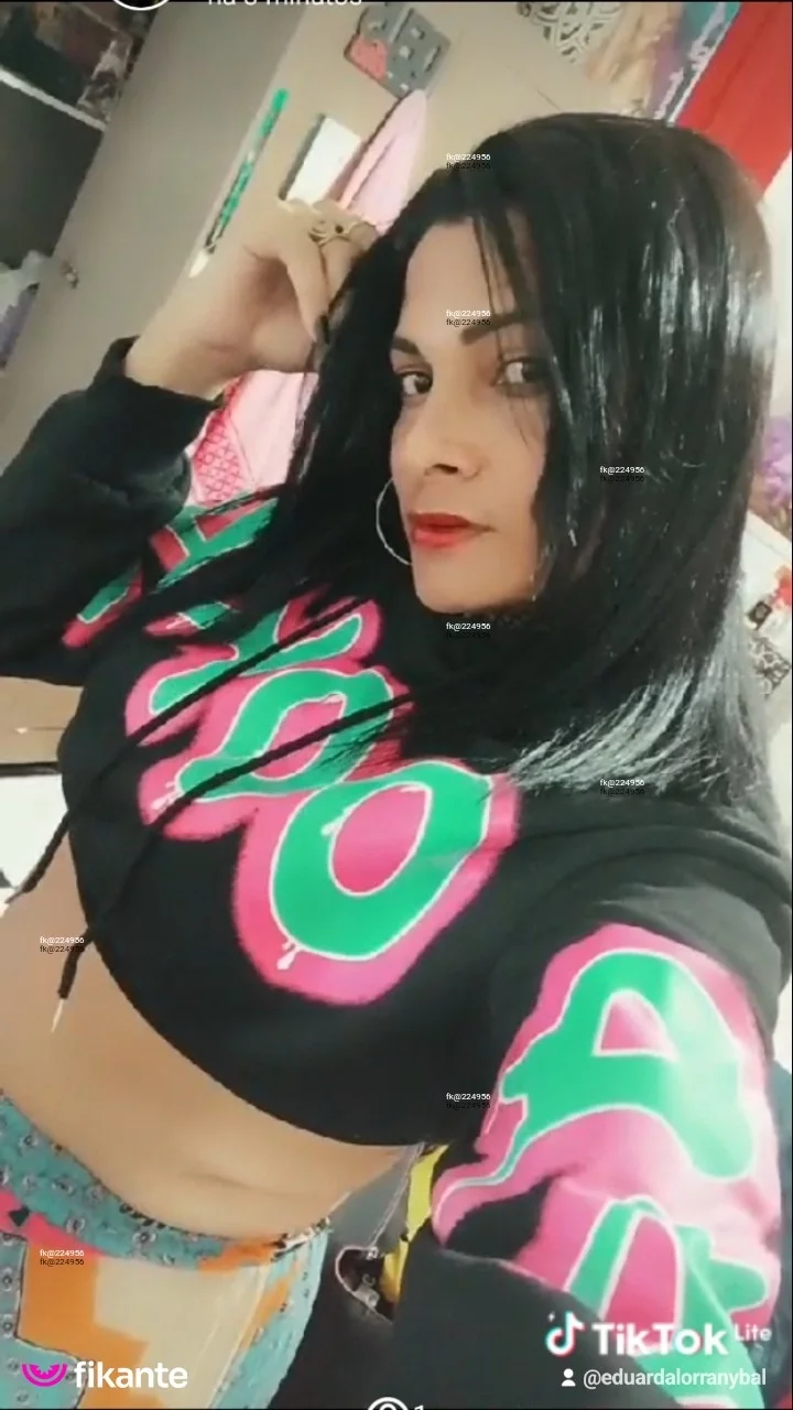 Lola, acompanhante travesti em Marabá