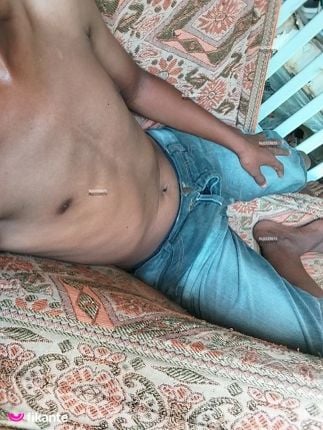Alexis - foto no feed de sexo virtual