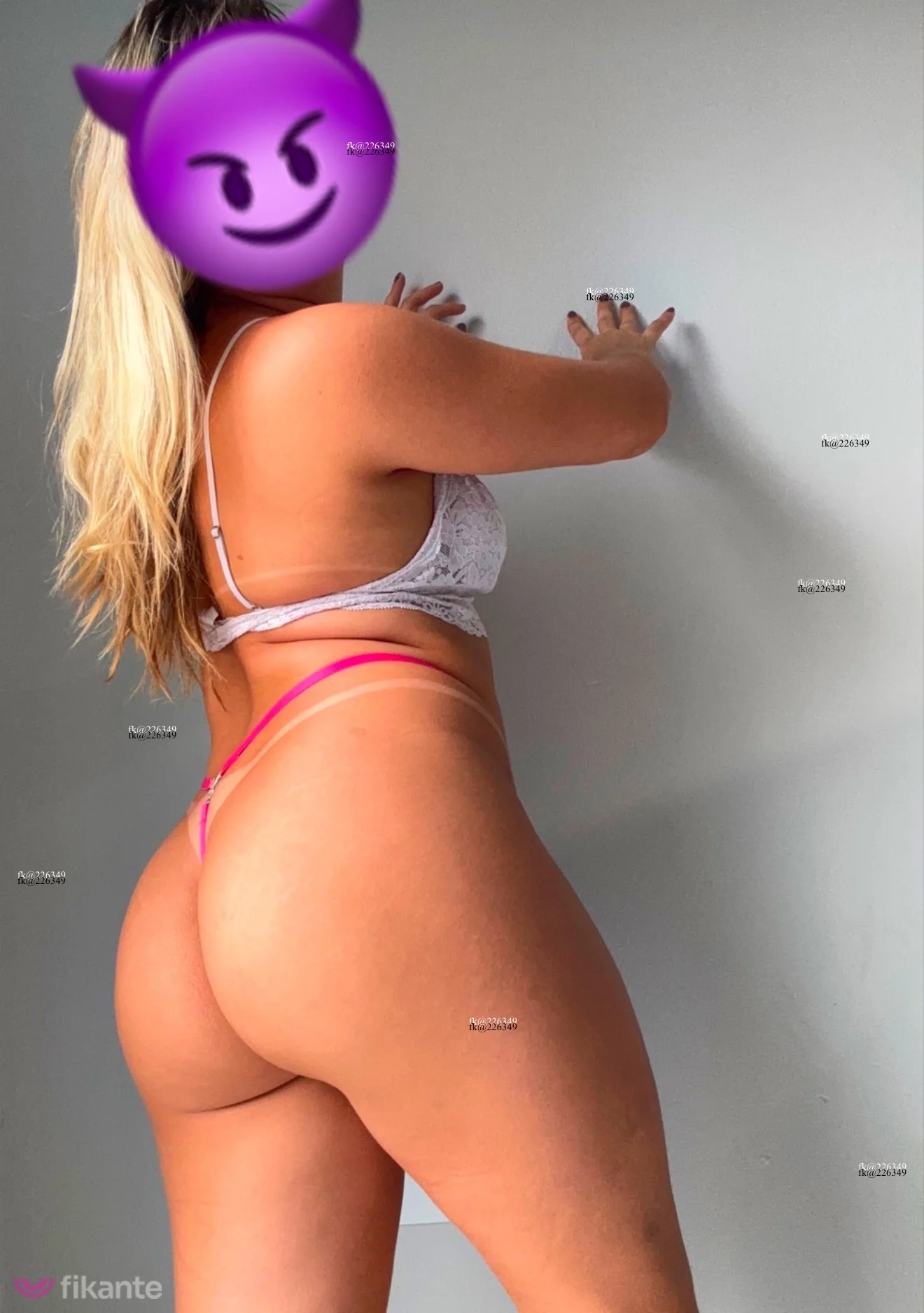 LOIRA FIKANTE - foto no feed de sexo virtual