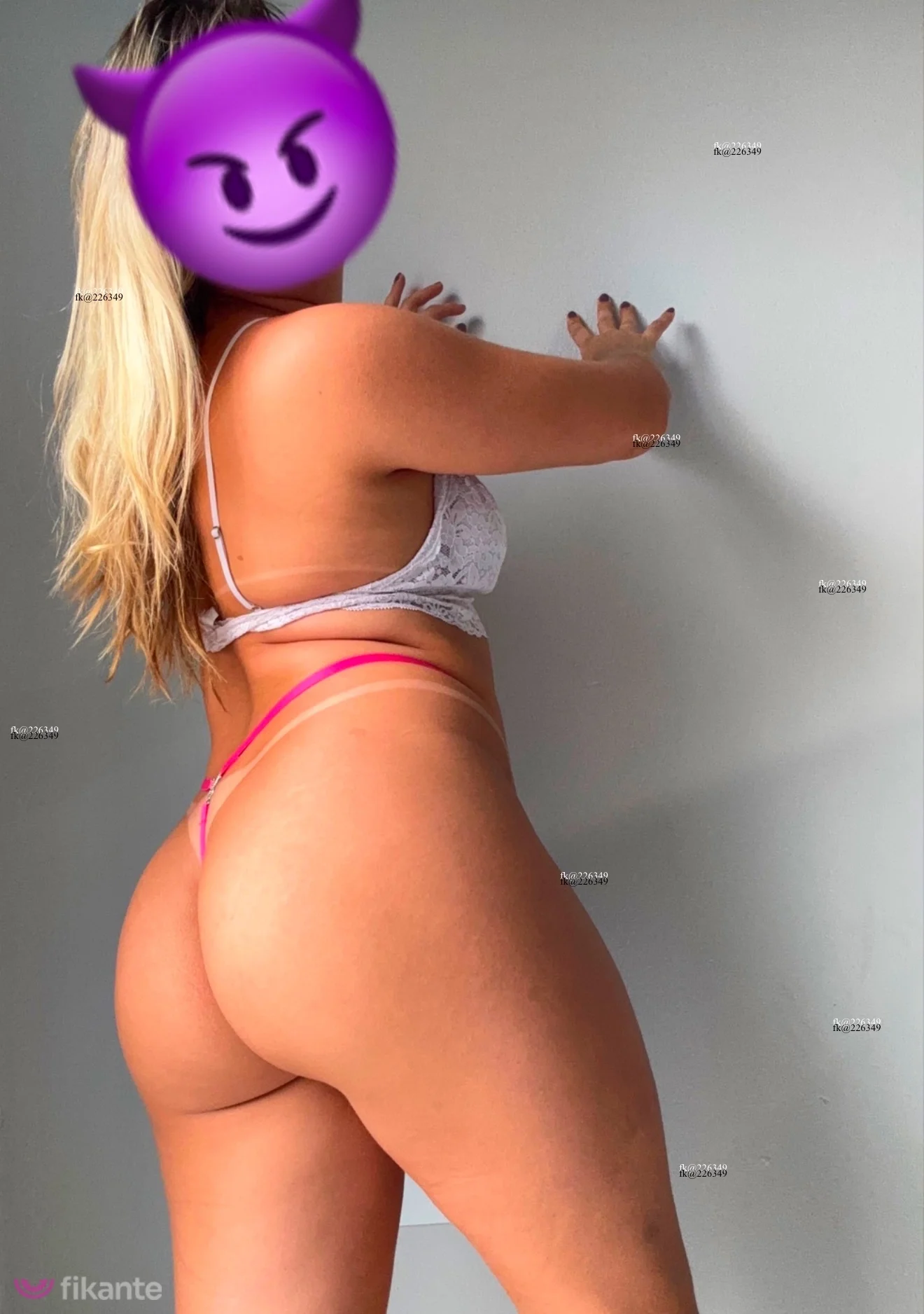 LOIRA FIKANTE - foto no feed de sexo virtual