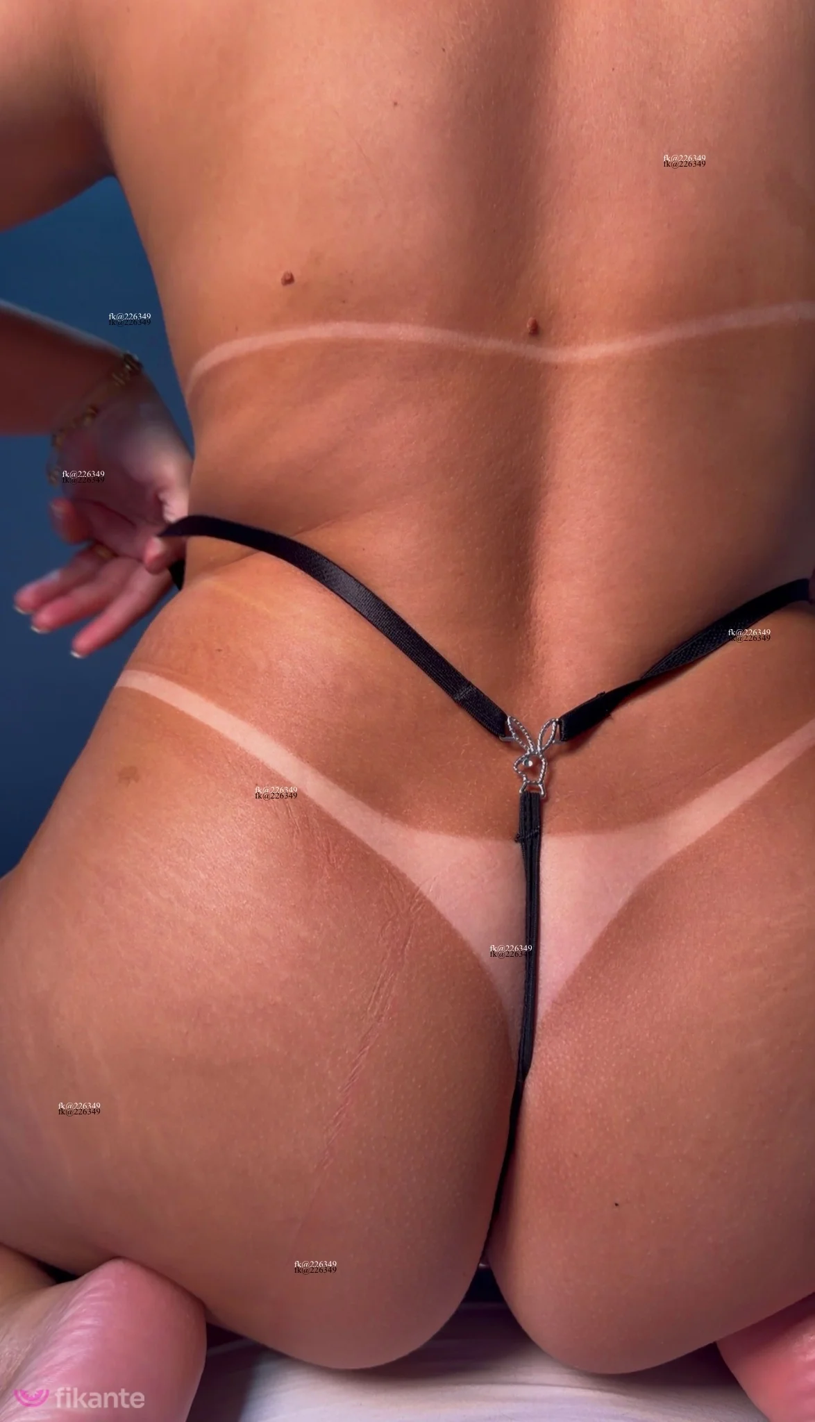 LOIRA FIKANTE - foto no feed de sexo virtual