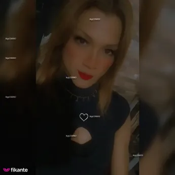 Milly Vylar - foto no feed de sexo virtual