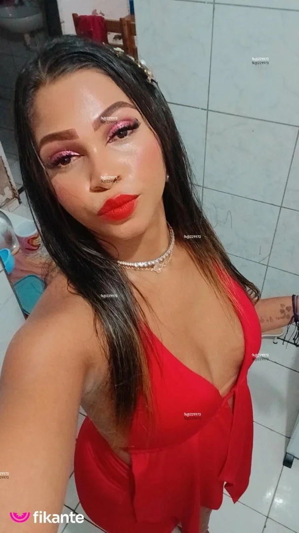 Loira Jane - foto no feed de Caxias