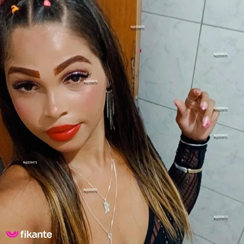 Loira Jane — garota de programa em Caxias