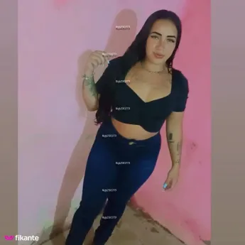 Garota de programa - foto no feed de Pires do Rio