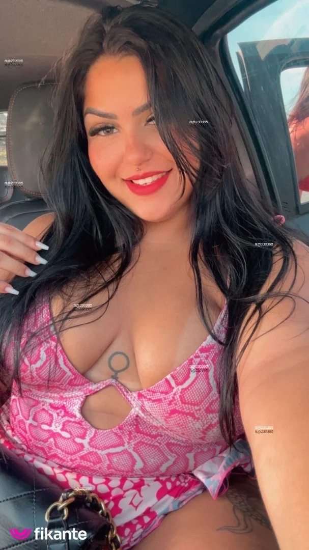 Lorena Sousa - foto no feed de sexo virtual