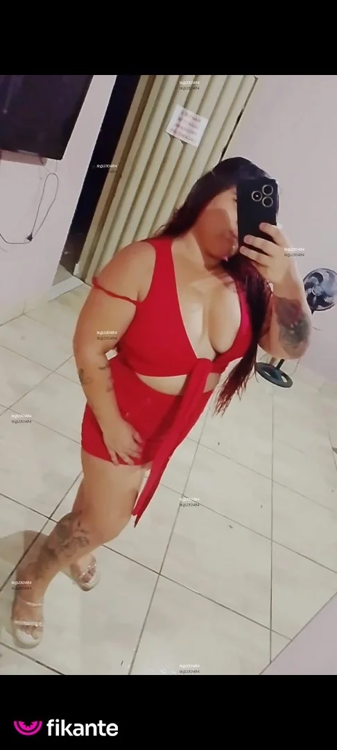 Camila - foto no feed de Goiânia
