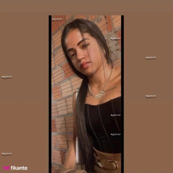 Caroline moraes - foto no feed de Nova Xavantina
