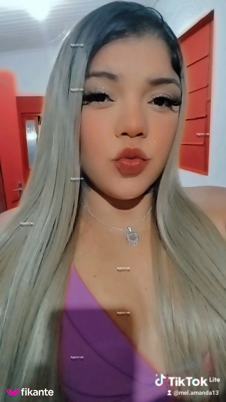 Foto profissional de Bella