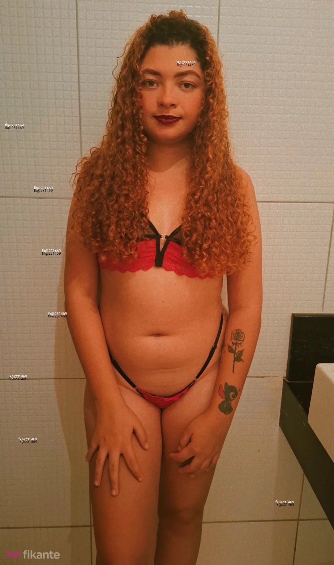 Ruivinha Chamada - foto no feed de sexo virtual