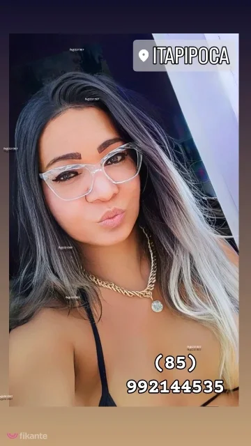 Foto de SCHEYLA CARVALHO