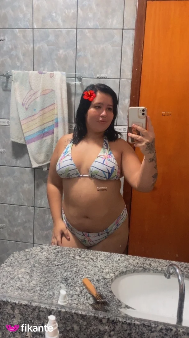 Bruna - foto no feed de Goiânia