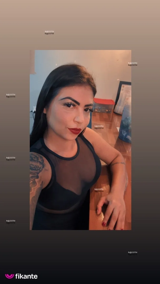 Natasha oliveira - foto no feed de Itaituba