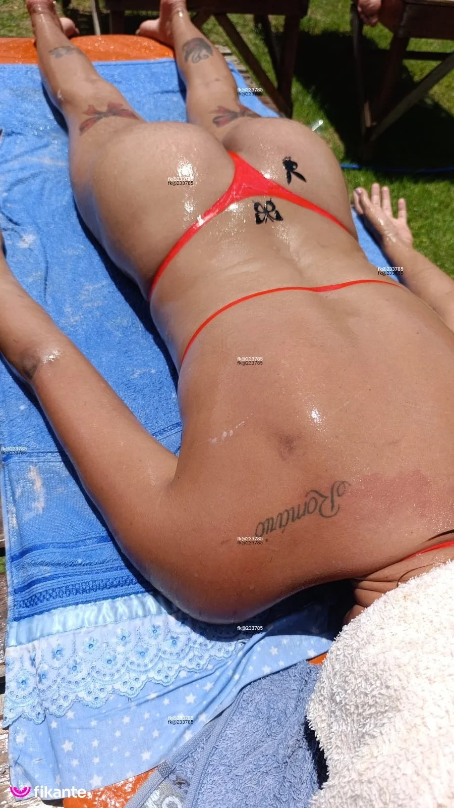 Foto profissional de Jhenefer