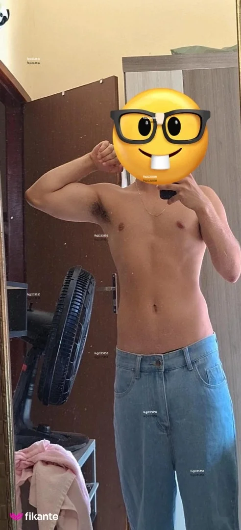 Camara - foto no feed de sexo virtual