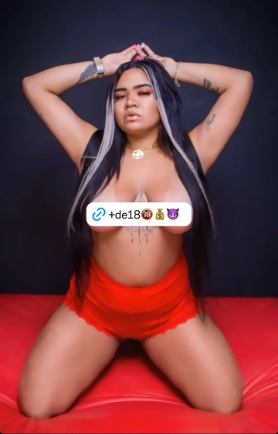 Foto profissional de Mel nakata