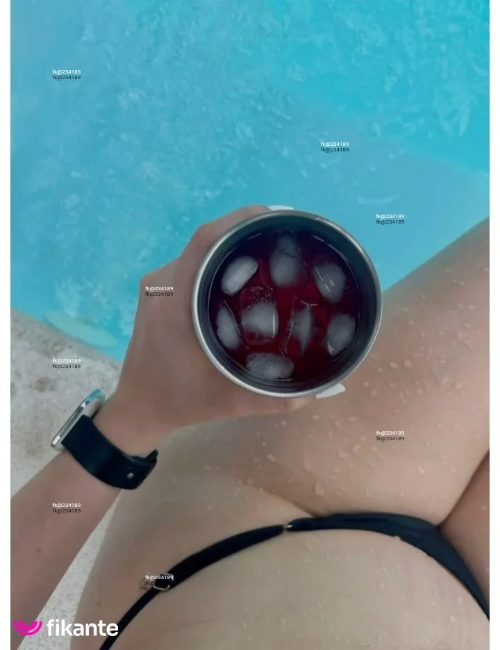 Nicole Freitas - foto no feed de Anápolis