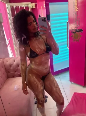Maya vitoria — garota de programa virtual