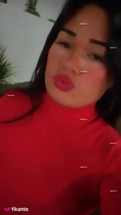 Jessica Ferreira Castro - foto no feed de Guarapuava