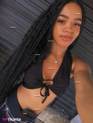 Juju - foto no feed de sexo virtual