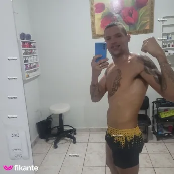 Leonardo Gabriel - foto no feed de Cuiabá