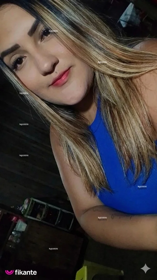 Emilly - foto no feed de sexo virtual
