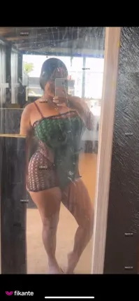 Renata vilhena - foto no feed de Redenção