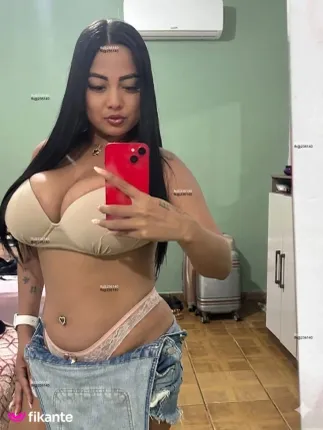 Renata vilhena - foto no feed de Redenção