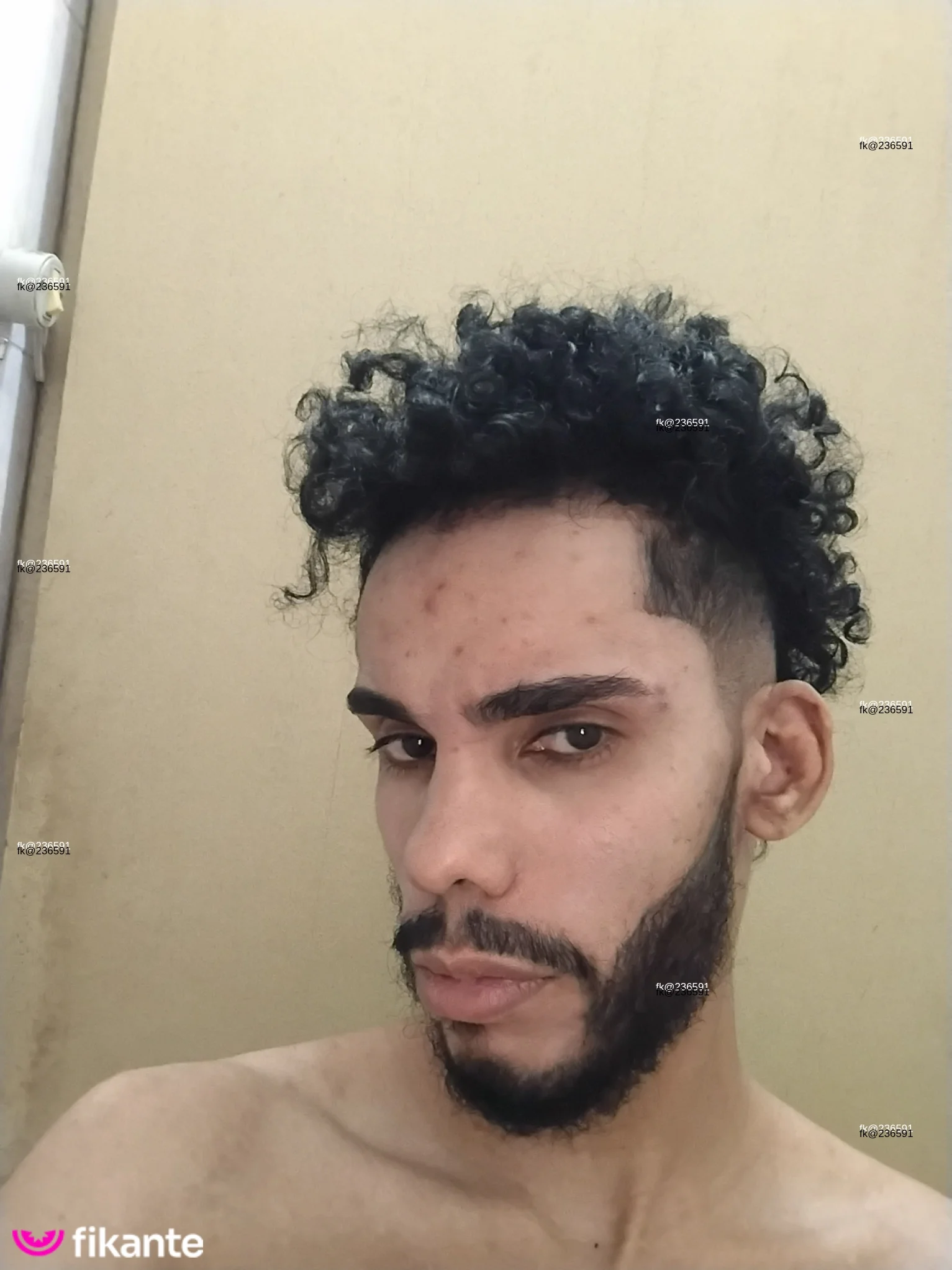 Kauan - foto no feed de sexo virtual