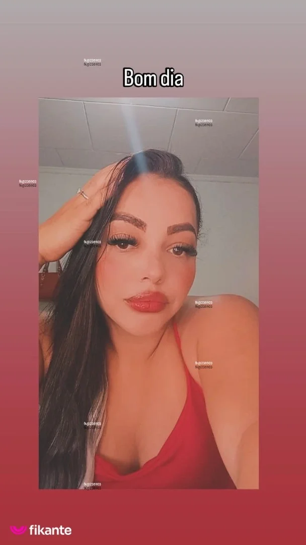 Bruna Padilha - foto no feed de Guabiruba