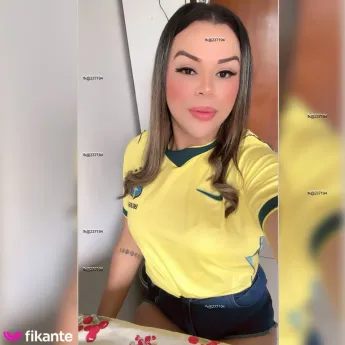Eduarda Trans - foto no feed de Ponta Grossa
